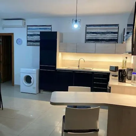 Happy House Apartamento Pietà